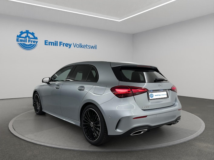 Vehicle image MERCEDES-BENZ A 200