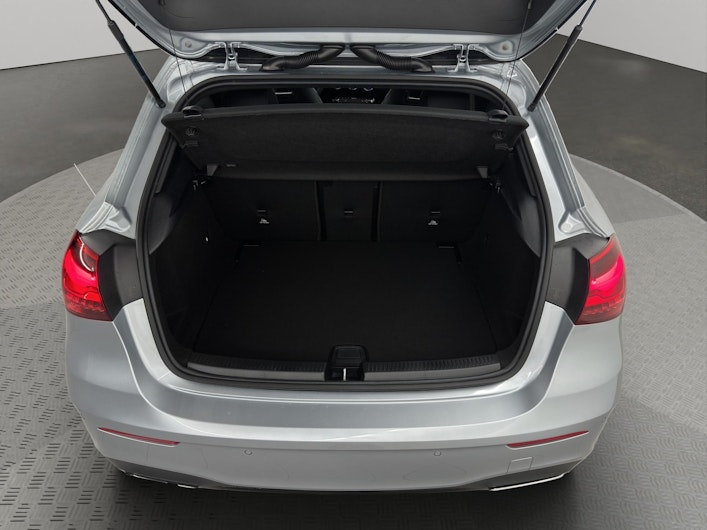 Vehicle image MERCEDES-BENZ A 200