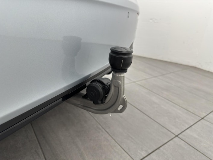 Vehicle image MERCEDES-BENZ A 200