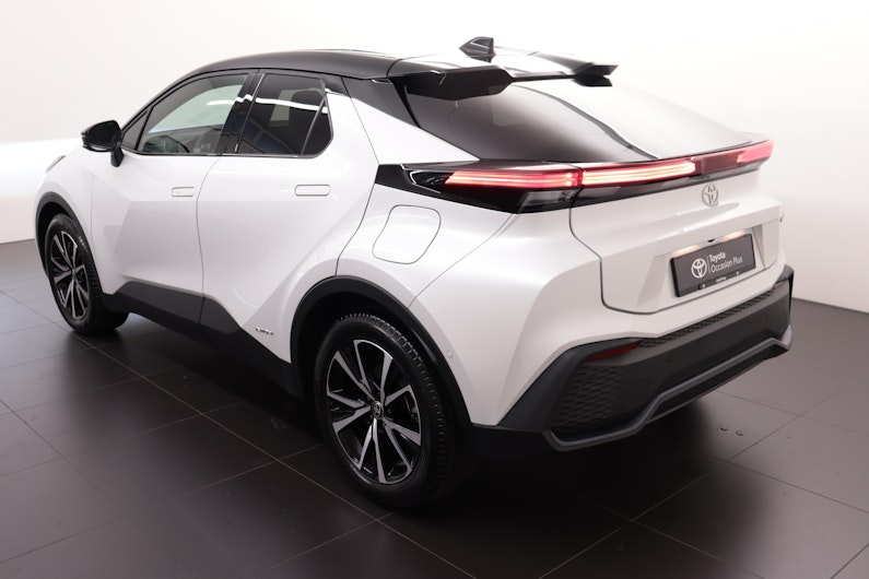 Vehicle image TOYOTA C-HR