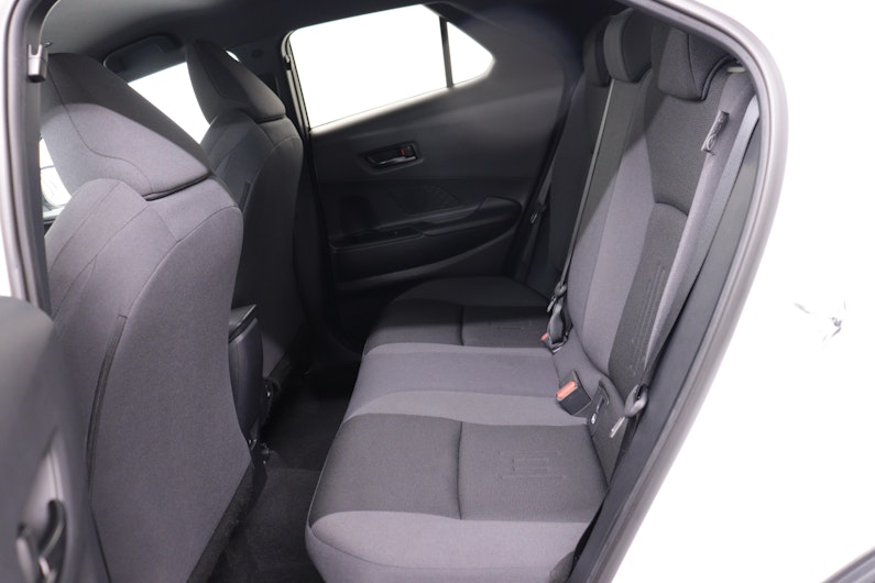 Vehicle image TOYOTA C-HR