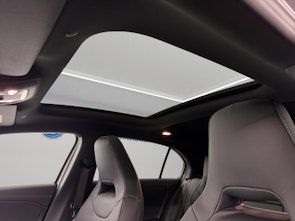 Vehicle image MERCEDES-BENZ A 220 AMG Line 4m