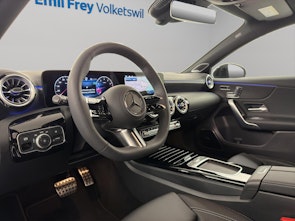 Vehicle image MERCEDES-BENZ A 220 AMG Line 4m