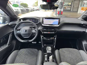 Peugeot 208 e-GT