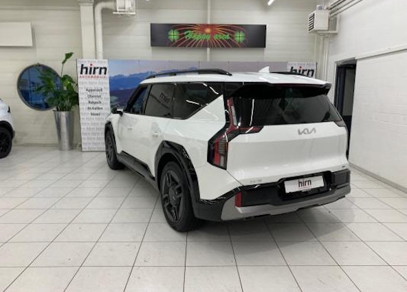 Vehicle image 6 Vehicle image 6