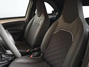 Toyota Aygo X 1.0 VVT-i JBL Edition
