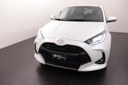 First vehicle image