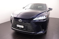 First vehicle image
