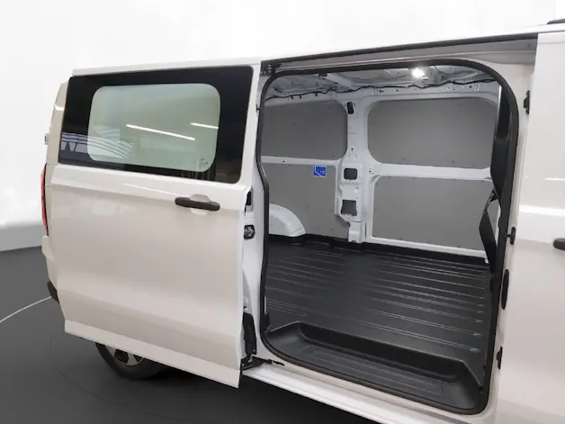 Ford E-Transit C Van 320 L2 74 kWh Trend