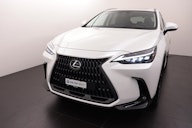 First vehicle image
