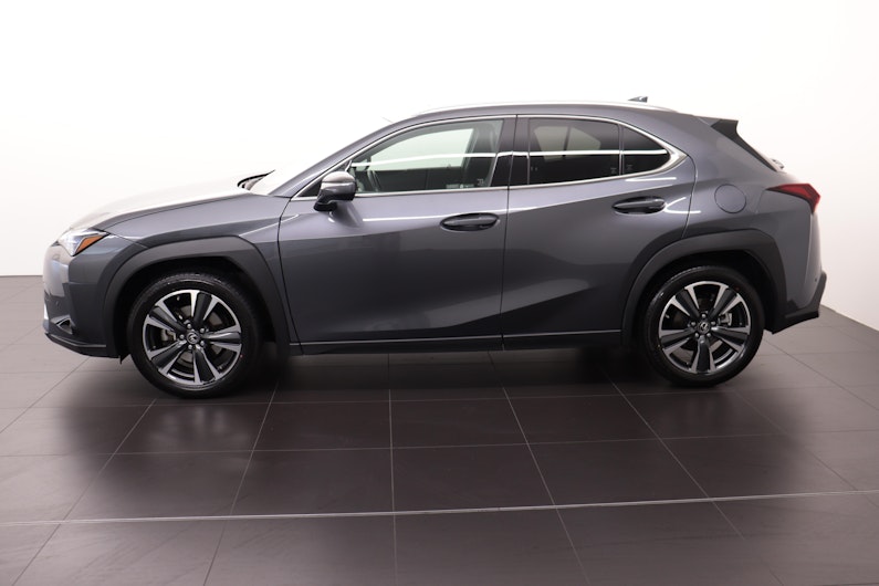 Vehicle image LEXUS UX