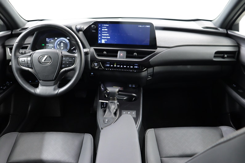 Vehicle image LEXUS UX