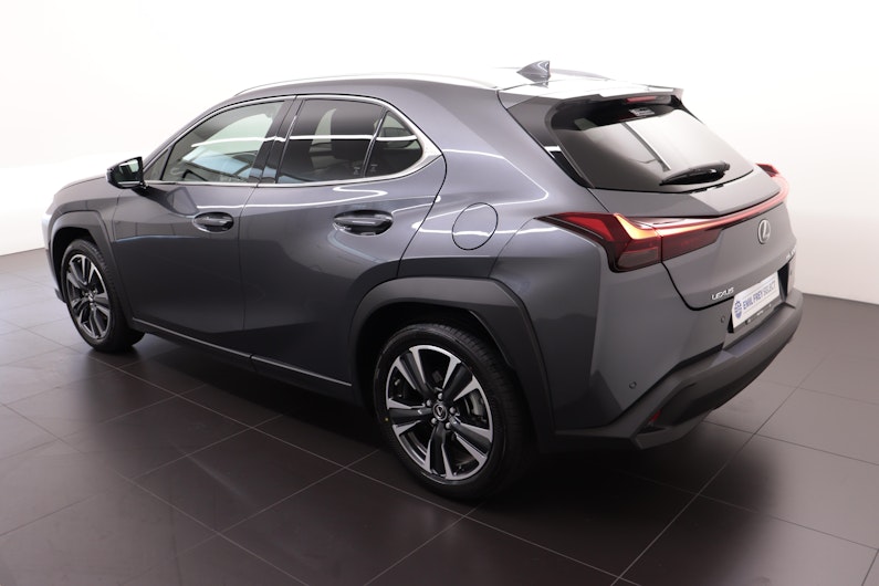 Vehicle image LEXUS UX