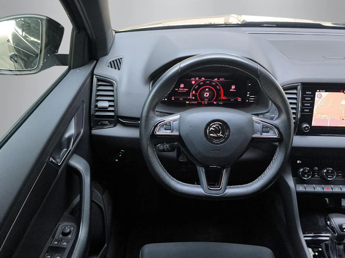 Fahrzeugbild SKODA KAROQ