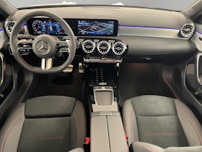 Vehicle image MERCEDES-BENZ A 200 Night Star AMG Line