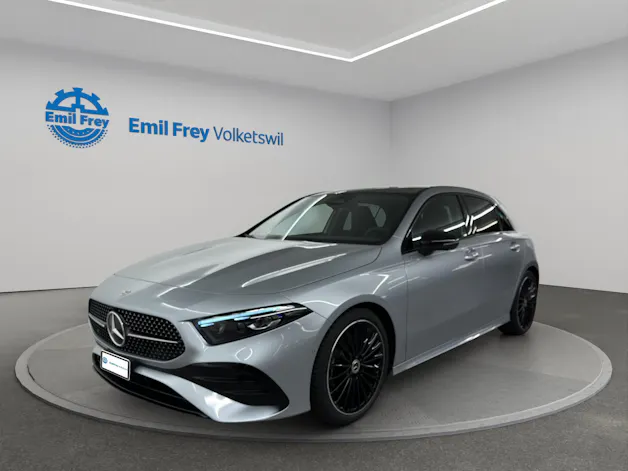 Mercedes-Benz A 220 AMG Line 4m