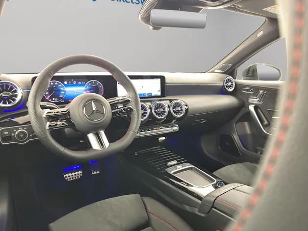 Mercedes-Benz A 220 AMG Line 4m