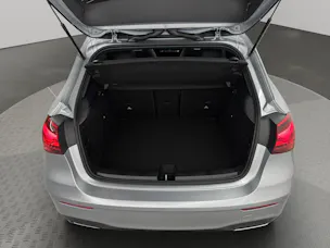 Mercedes-Benz A 220 AMG Line 4m