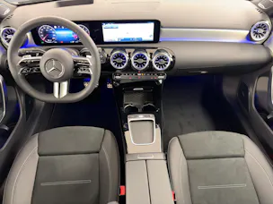 Mercedes-Benz A 220 AMG Line 4m