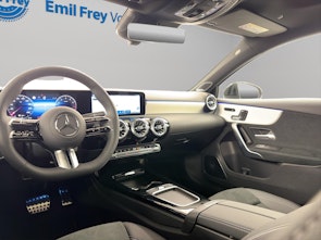 Vehicle image MERCEDES-BENZ A 220 AMG Line 4m