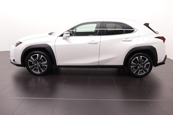 LEXUS UX 250h Comfort 3