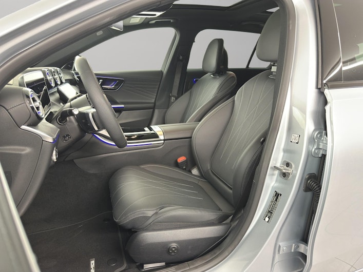 Vehicle image MERCEDES-BENZ C 220