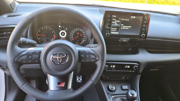 Vehicle image 5 Vehicle image 5