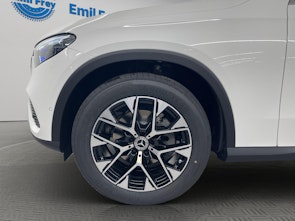 Vehicle image MERCEDES-BENZ GLC 220 d Avantgarde 4matic