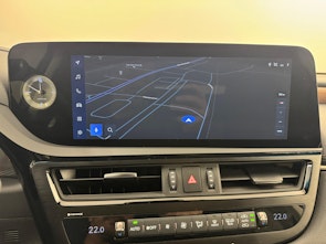 Vehicle image LEXUS ES 300h Excellence