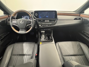 Vehicle image LEXUS ES 300h Excellence