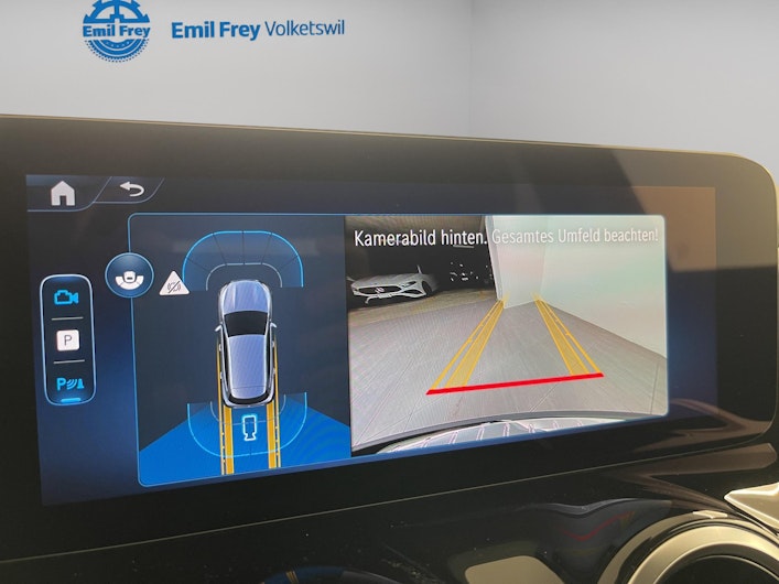 Vehicle image MERCEDES-BENZ GLA 250