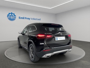 Vehicle image MERCEDES-BENZ GLA 250 e EQ Star Progressive