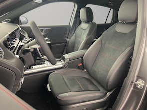 Vehicle image MERCEDES-BENZ GLA 200 Night Star AMG Line