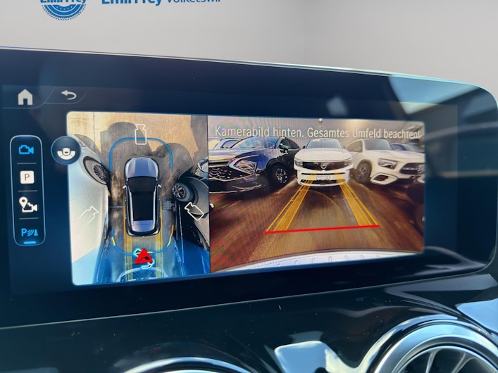 Vehicle image MERCEDES-BENZ GLA 250