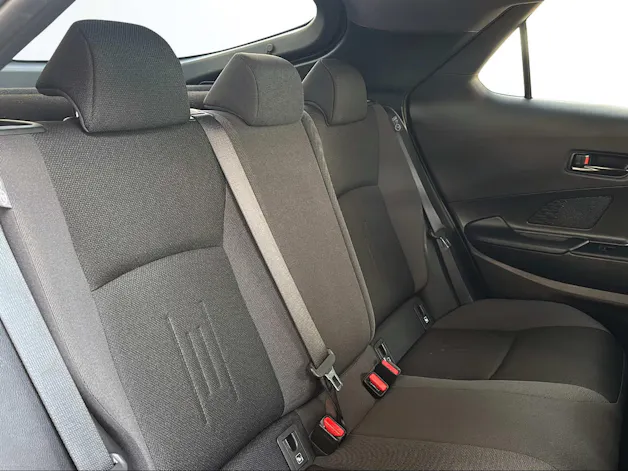 Toyota C-HR 2.0 HEV Trend 4x4