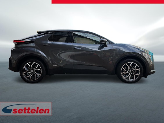 Vehicle image 3 Vehicle image 3