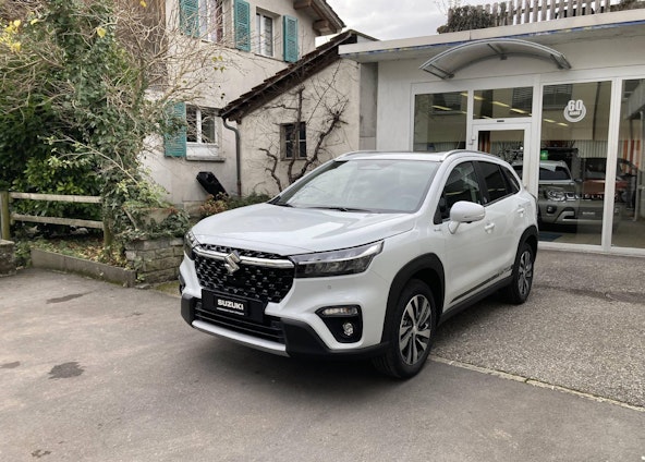 First vehicle image First vehicle image