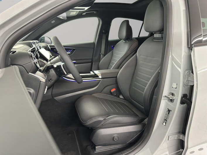 Vehicle image MERCEDES-BENZ GLC 450