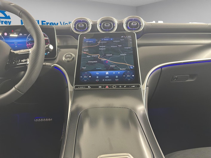 Vehicle image MERCEDES-BENZ GLC 200