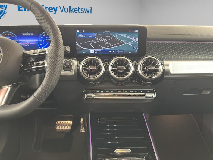 Vehicle image MERCEDES-BENZ EQB 350