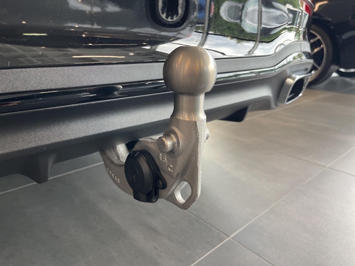 Vehicle image MERCEDES-BENZ C 220