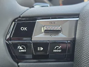 DS Automobiles 3 1.2 Hybrid Diva