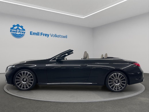 MERCEDES-BENZ CLE 450 AMG Line 4matic Cabriolet 2