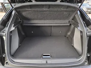 Peugeot 2008 1.2 Hybrid Allure Premium