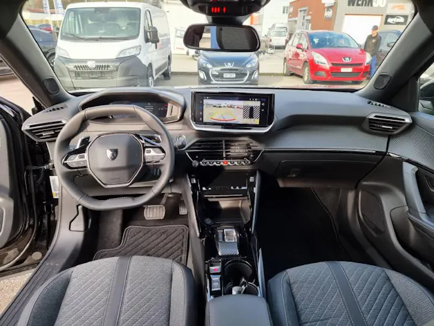 Peugeot 2008 1.2 Hybrid Allure Premium