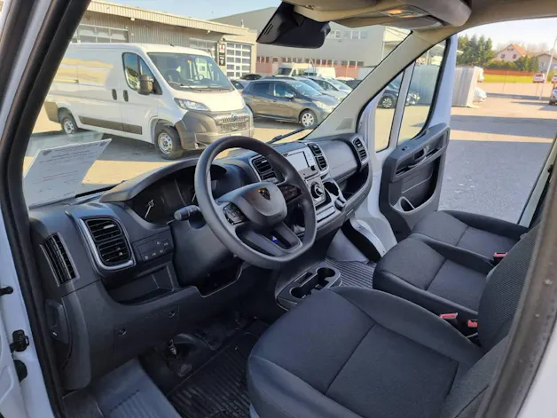 Peugeot Boxer Kaw. 333 L2H1 2.2 BlueHDi 140 S/S