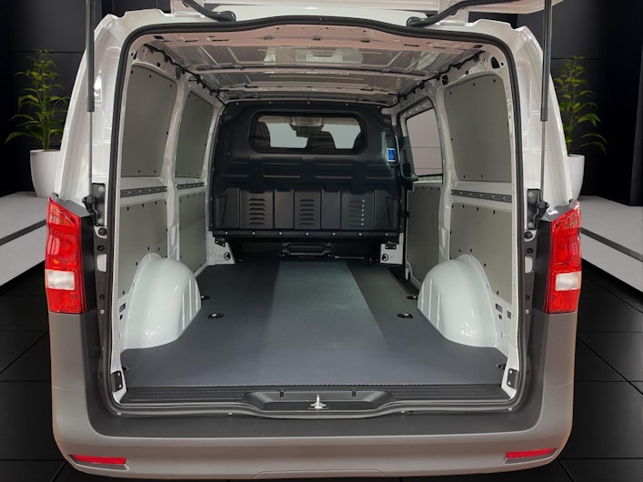 Vehicle image MERCEDES-BENZ VITO