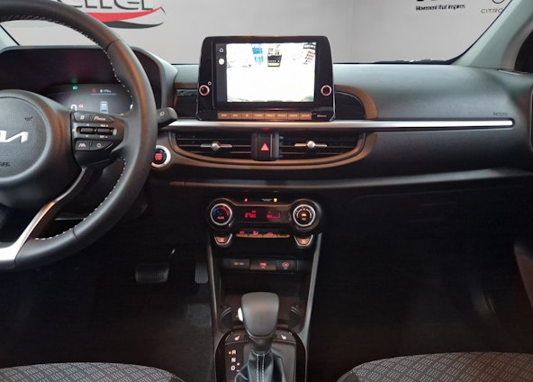 Vehicle image 13 Vehicle image 13