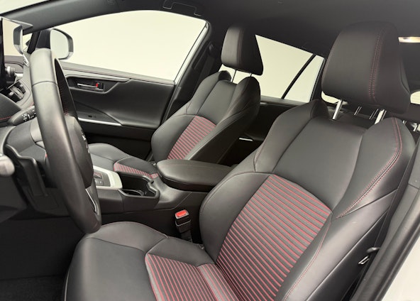 Vehicle image 6 Vehicle image 6