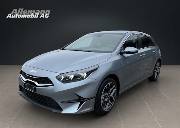 First vehicle image First vehicle image